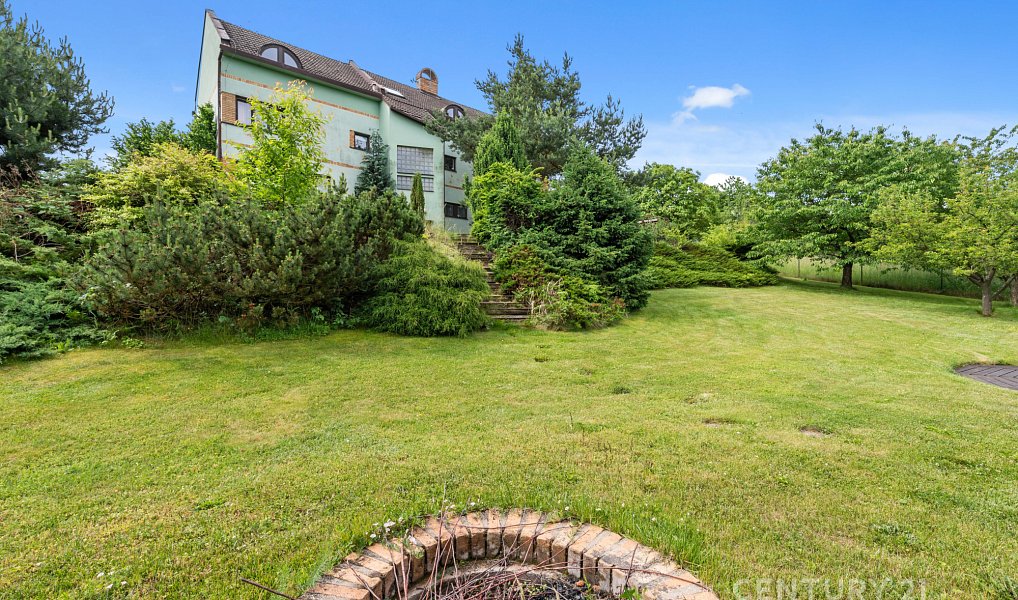 Prodej ubytovacího objektu 457 m², Letovice – náhled fotky 5