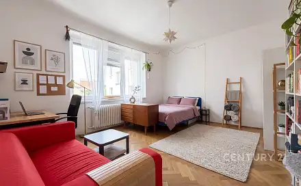 Pronájem bytu 1+1 47 m²