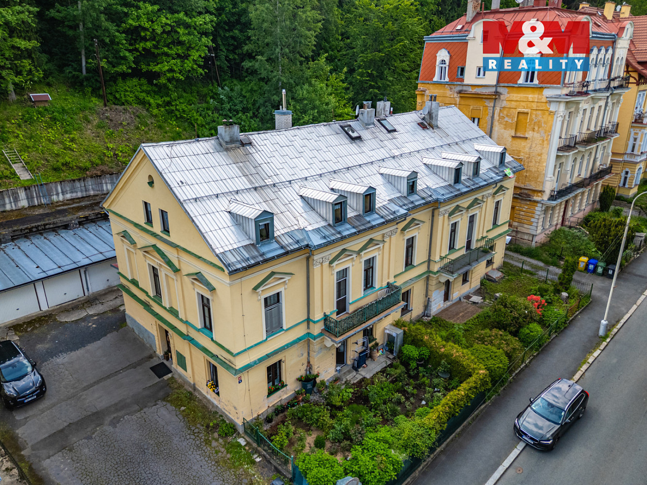 Prodej obchodních prostor 213 m² – fotografie 2