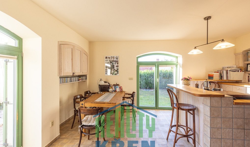 Prodej domu 212 m² s pozemkem 383 m², Praha – náhled fotky 11
