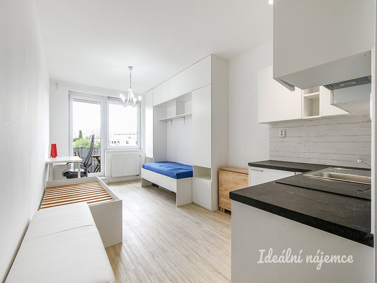 Pronájem bytu 1+kk 27 m²