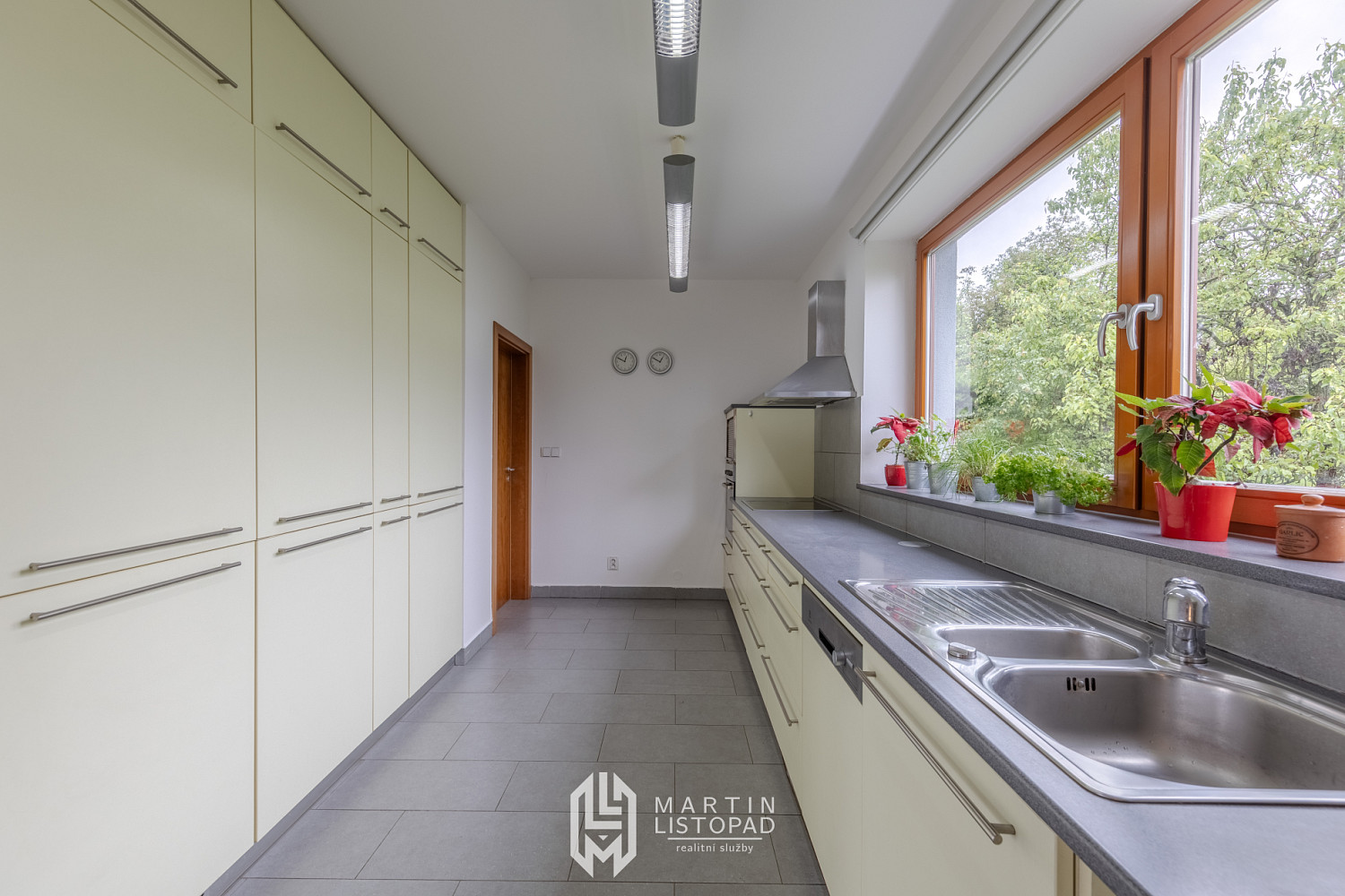 Prodej domu 196 m² s pozemkem 750 m² - Mehr