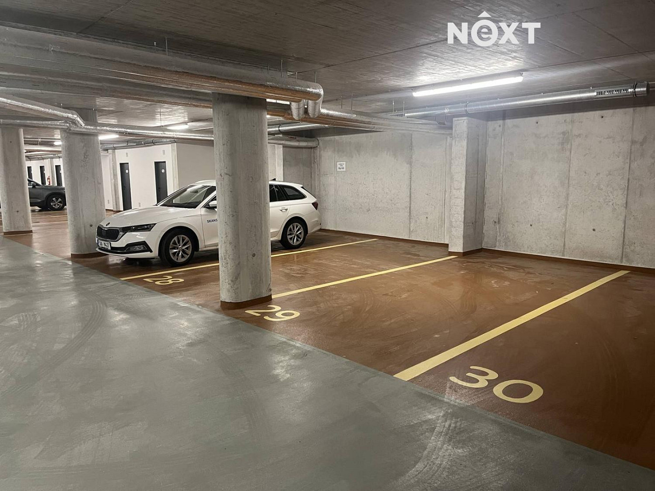 Pronájem ostatní garážové stání, 18m2, železná ruda — photo 4