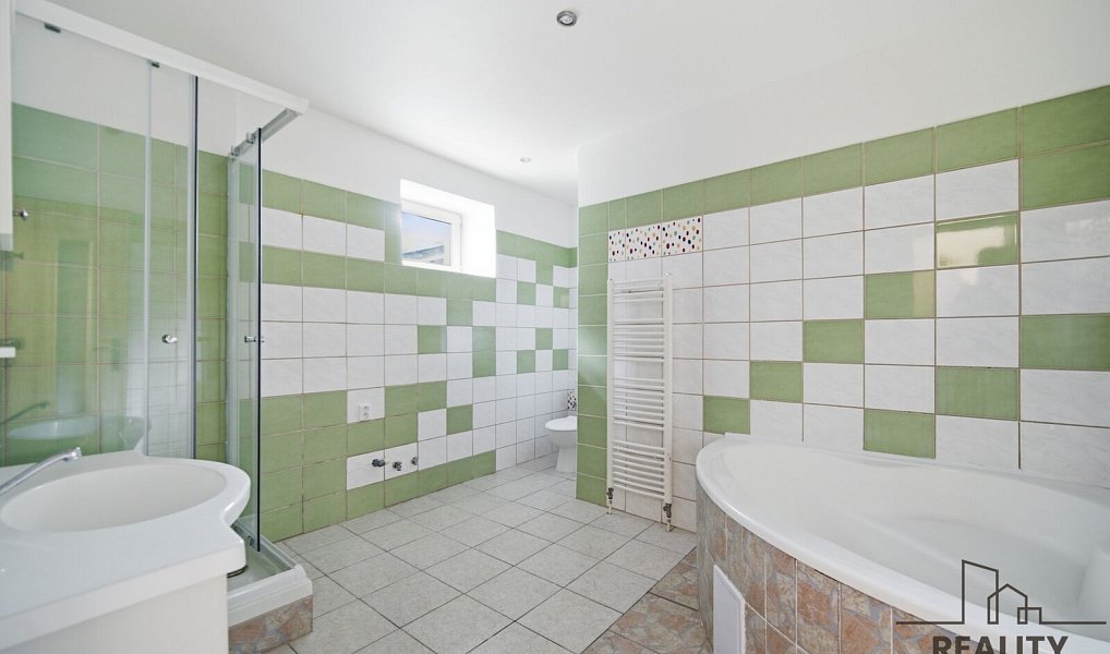 Prodej domu 137 m² s pozemkem 178 m², Chroustovice – náhled fotky 3