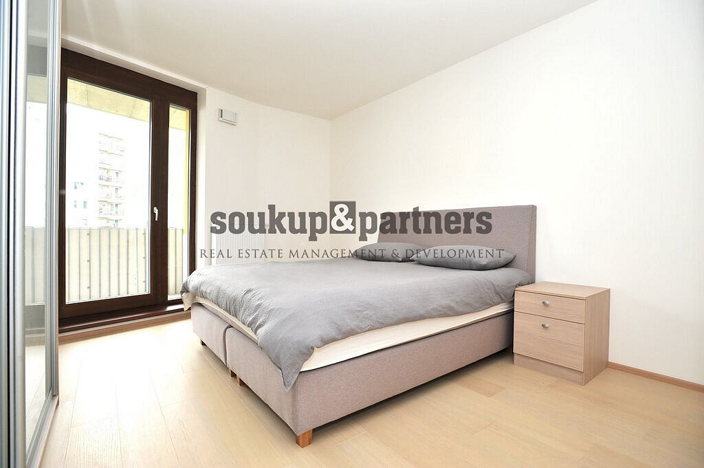 Pronájem bytu 3+kk 60 m² – fotografie 2