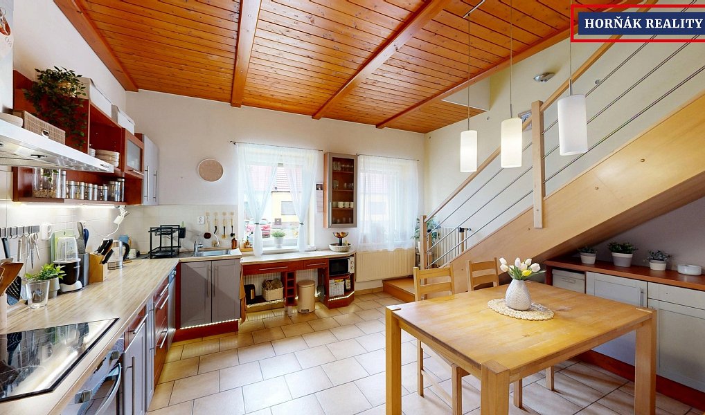 Prodej domu 121 m² s pozemkem 143 m², Bučovice – náhled fotky 9