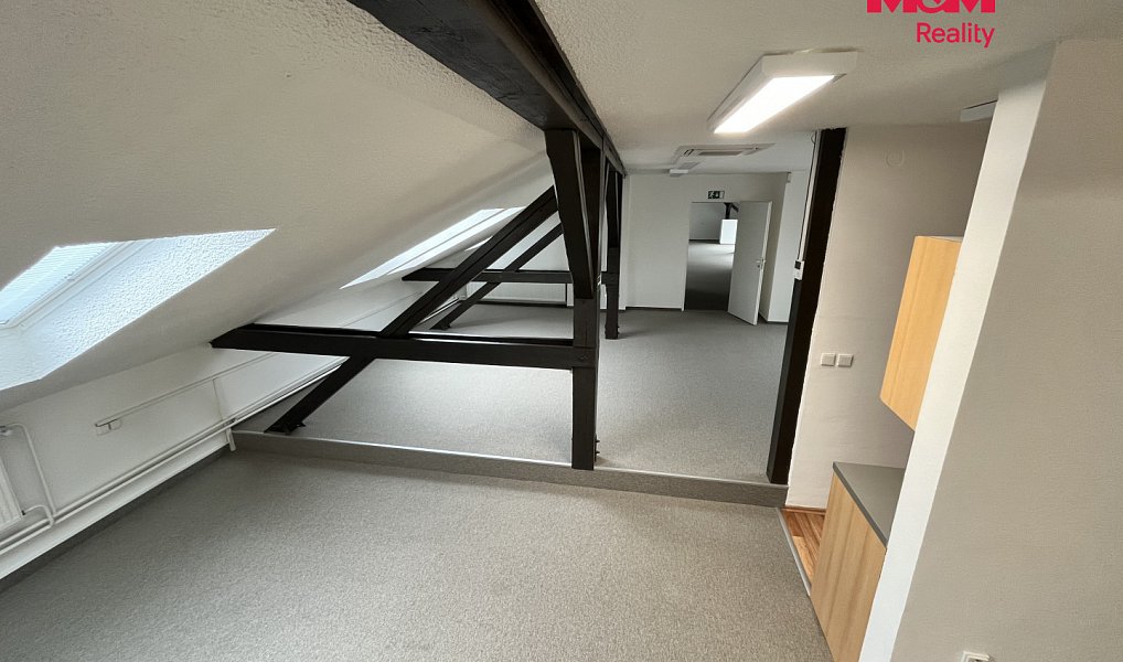 Pronájem kanceláře 122 m², Ostrava – náhled fotky 5