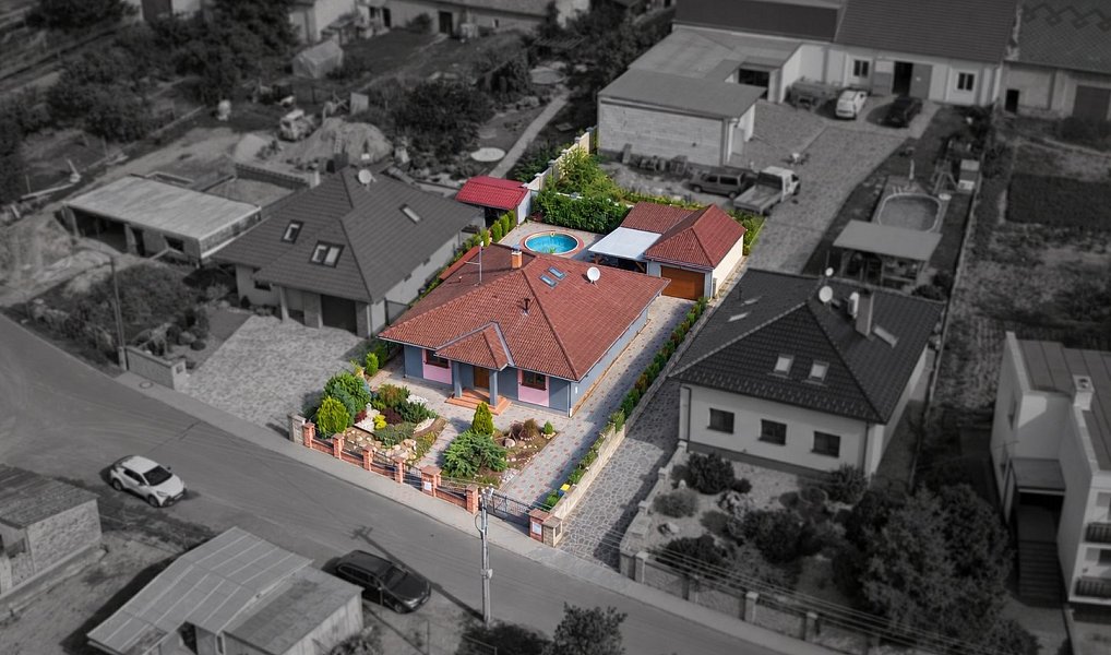 Pronájem domu 112 m² s pozemkem 482 m², Kuchařovice – náhled fotky 2