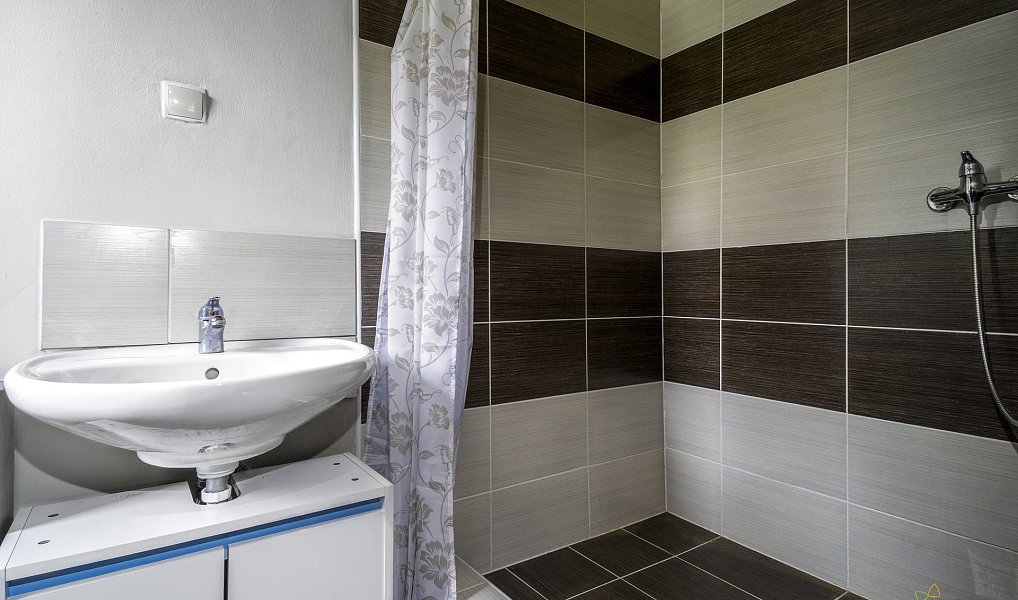 Prodej chaty/chalupy 47 m² s pozemkem 662 m², Choltice – náhled fotky 19