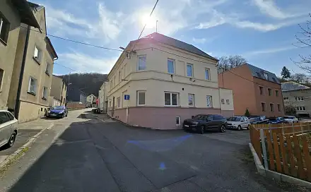 Pronájem bytu 2+1 65 m², Olšinky, Ústí nad Labem - Svádov