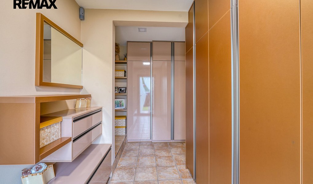 Prodej domu 200 m² s pozemkem 1 161 m², Plzeň – náhled fotky 21