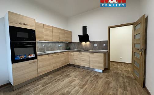 Pronájem bytu 3+1 78 m², Květinová, Jablonec nad Nisou
