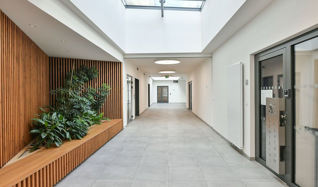 Pronájem bytu 2+kk 76 m², Praha – náhled fotky 17