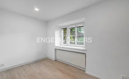 Pronájem bytu 2+1 53 m², Strašínská, Praha 10 - Strašnice