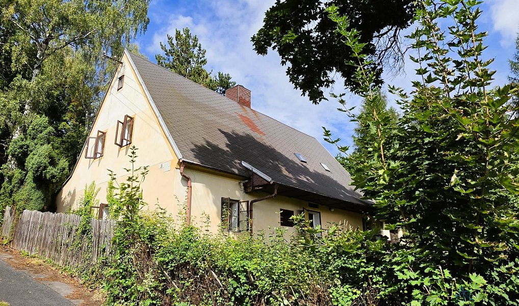 Prodej domu 160 m² s pozemkem 2 306 m², Litvínov – náhled fotky 2
