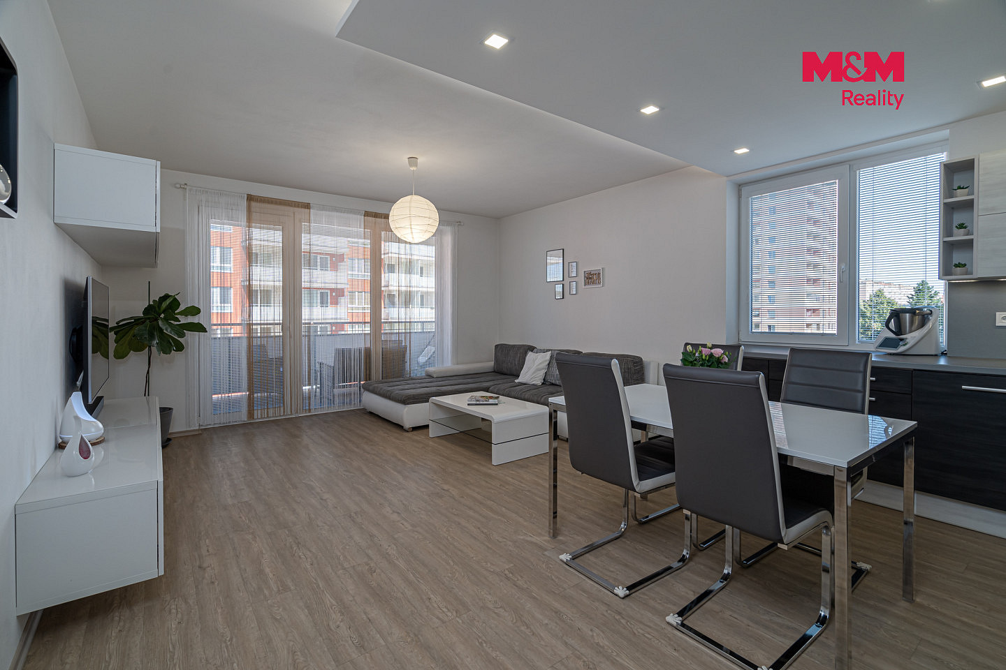 Pronájem bytu 3+kk 87 m² – fotografie 5