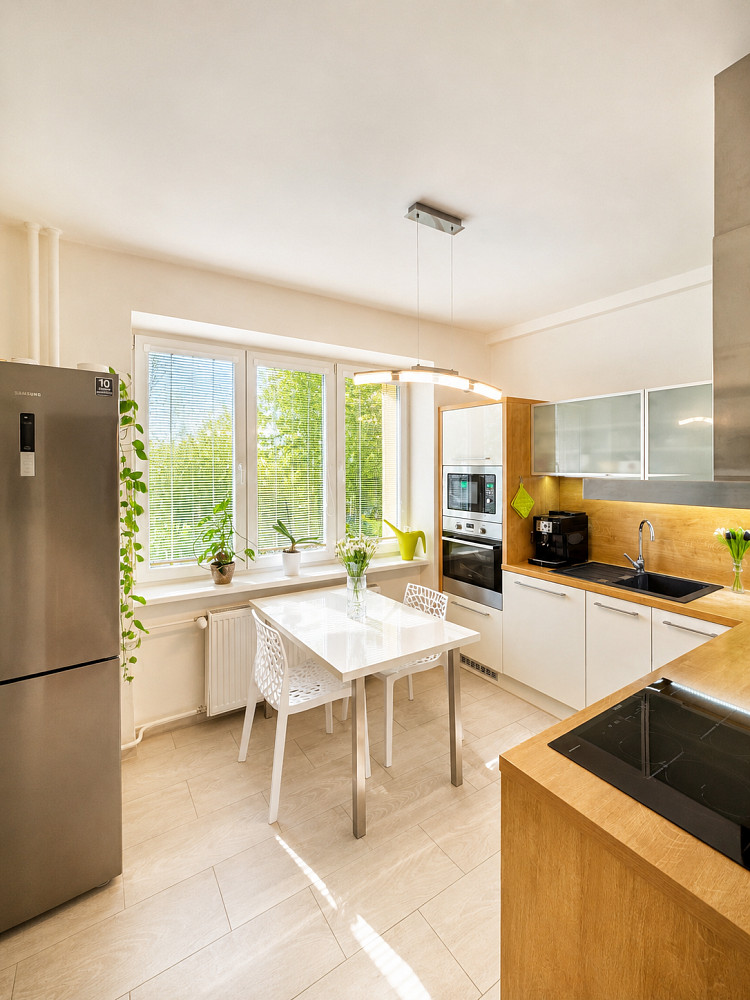 Pronájem bytu 3+1 69 m², Brno