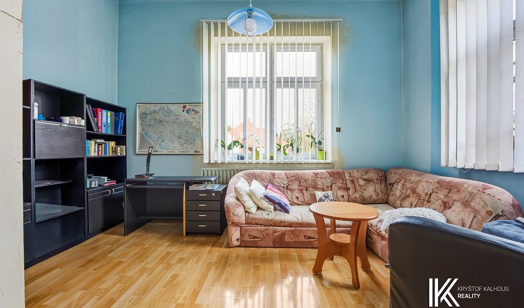 Prodej domu 260 m² s pozemkem 1 552 m², Varnsdorf – náhled fotky 12