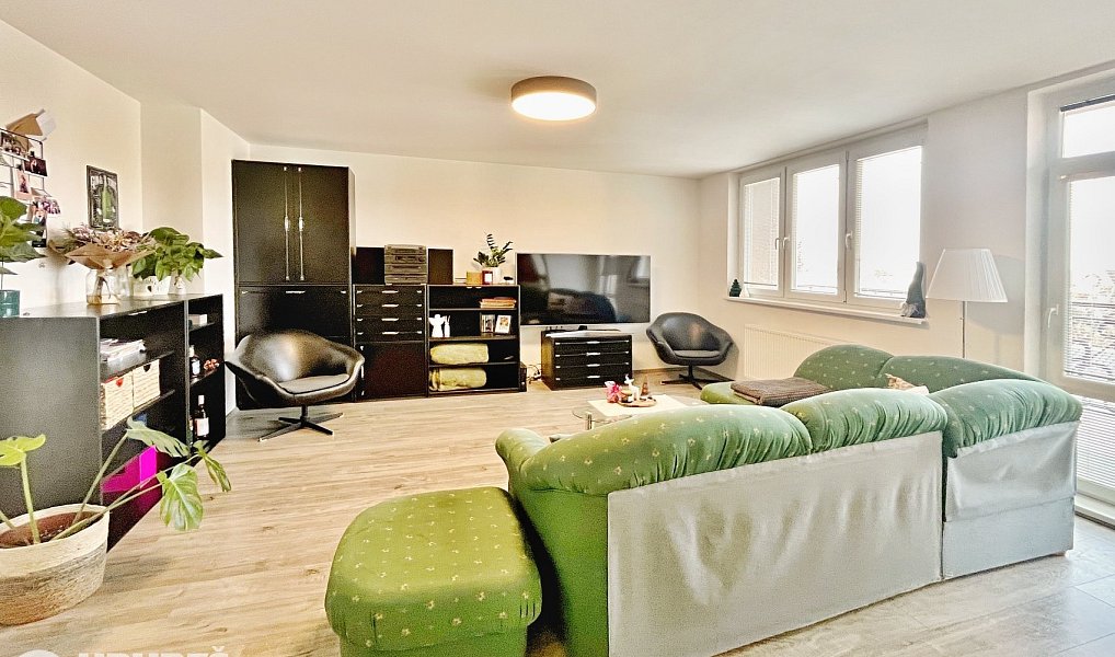 Prodej domu 230 m² s pozemkem 470 m², Libčany – náhled fotky 3