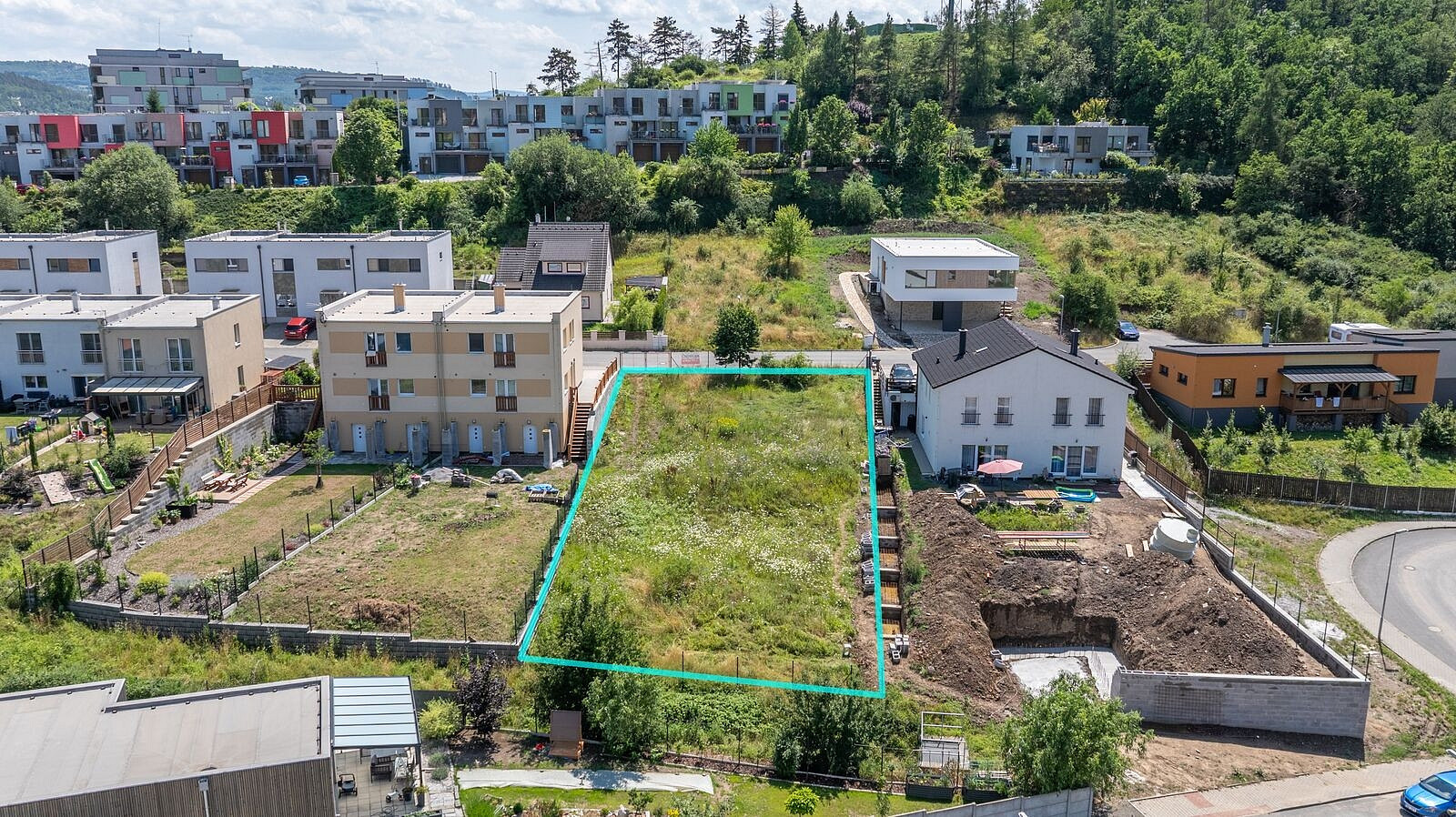Prodej stavebního pozemku 832 m²