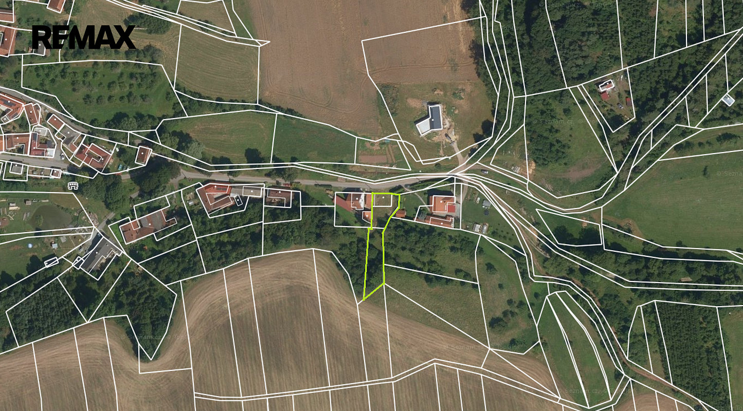 Prodej stavebního pozemku 911 m²
