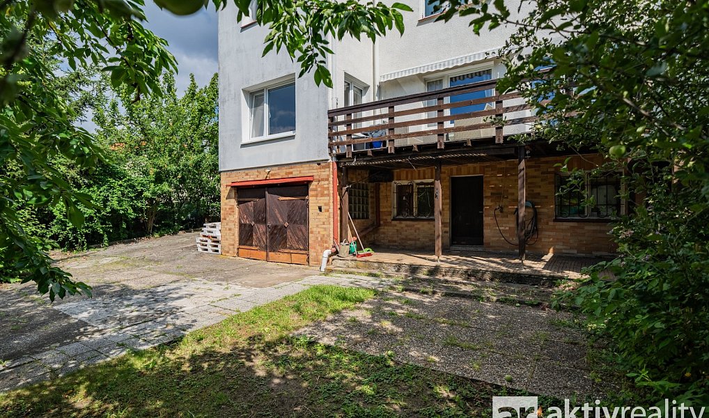 Prodej domu 260 m² s pozemkem 752 m², Praha – náhled fotky 50
