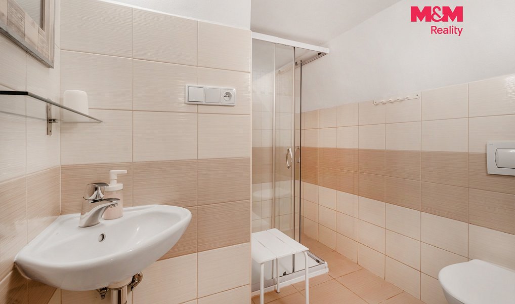 Prodej restaurace 300 m², Hřensko – náhled fotky 8