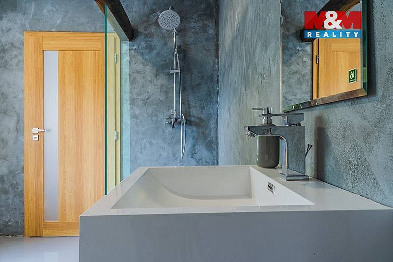 Prodej ubytovacího objektu 152 m² – fotografie 3