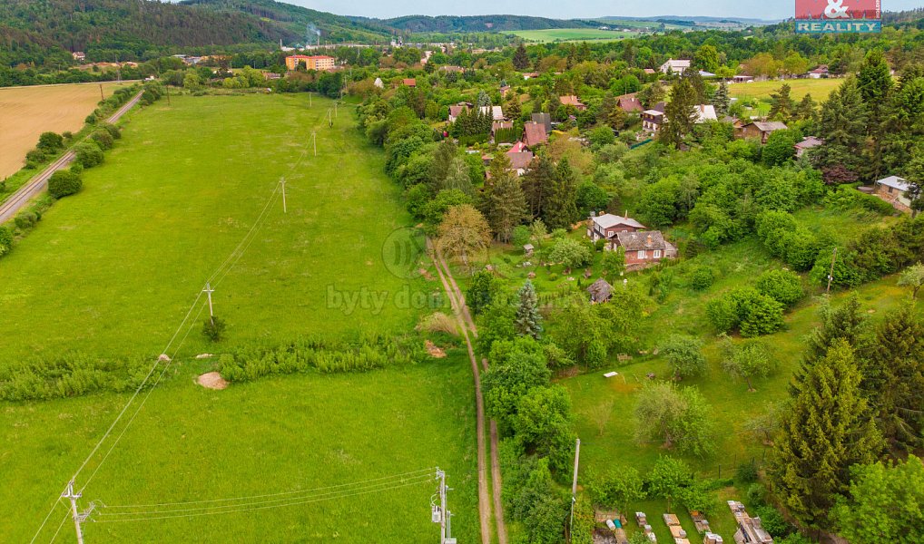 Prodej zahrady 623 m², Ptení – náhled fotky 8