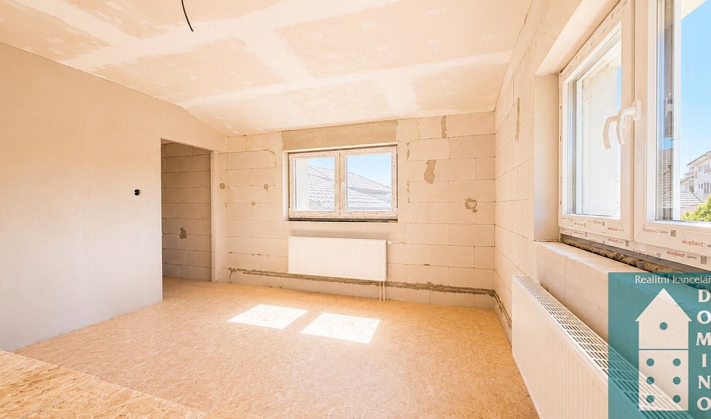 Prodej domu 241 m² s pozemkem 341 m², Halenkovice – náhled fotky 35