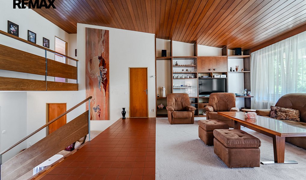 Prodej domu 160 m² s pozemkem 1 899 m², Lipov – náhled fotky 15