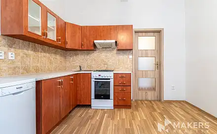 Pronájem bytu 1+1 56 m²