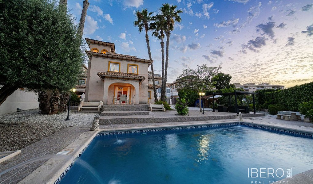 Prodej rodinného domu, 96 m², Orihuela Costa