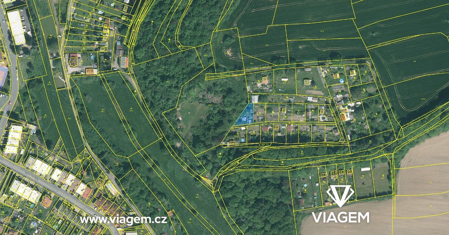 Prodej stavebního pozemku 420 m² – fotografie 2