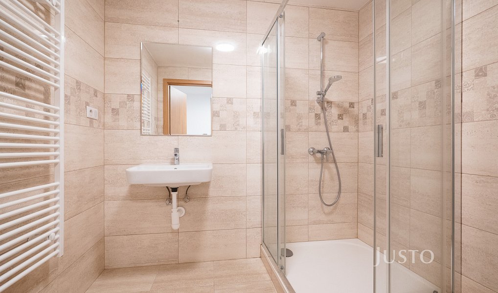 Prodej domu 279 m² s pozemkem 259 m², Praha – náhled fotky 15