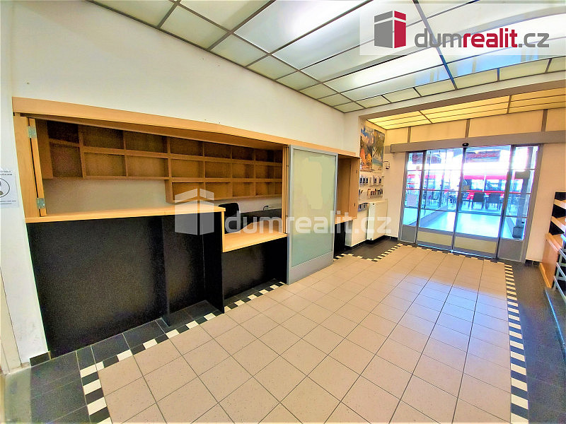 Pronájem obchodních prostor 9 m²