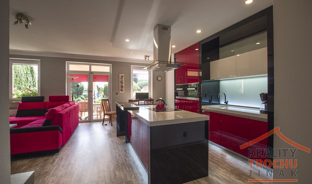 Prodej domu 156 m² s pozemkem 327 m², Mikulovice – náhled fotky 4