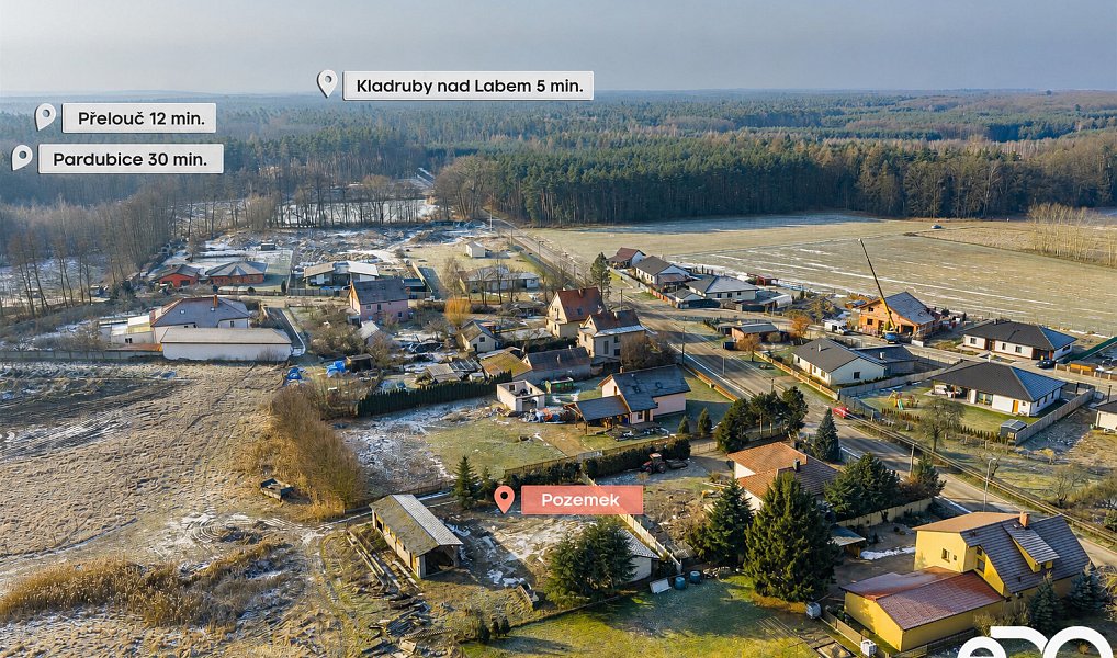 Prodej stavebního pozemku 921 m², Strašov – náhled fotky 7