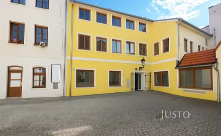 Prodej domu 786 m² s pozemkem 288 m², V Koutě, Písek - Vnitřní Město