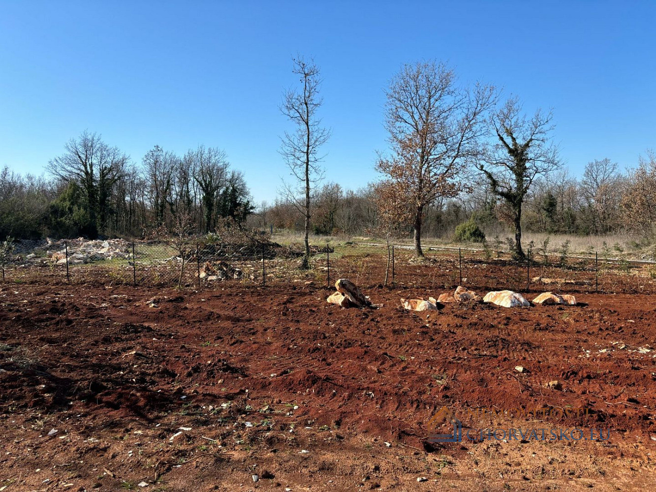 Prodej domu 189 m² s pozemkem 1 300 m² - Aanzicht 6