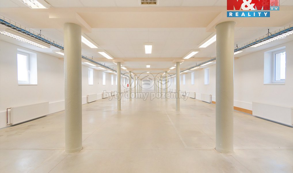 Pronájem skladovacích prostor 1 187 m², Chuderov – náhled fotky 2