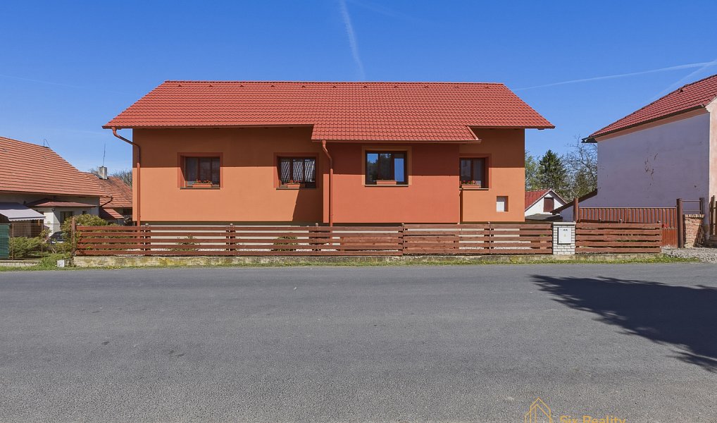Prodej domu 261 m² s pozemkem 800 m², Zavidov – náhled fotky 33