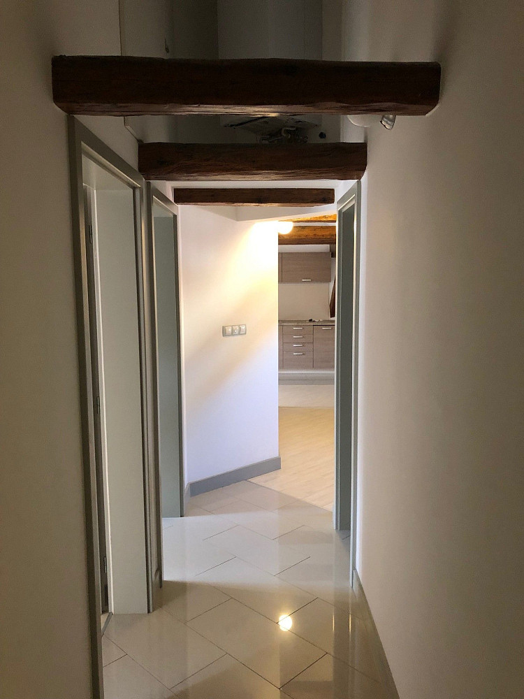 Pronájem bytu 3+kk 68 m² — photo 4