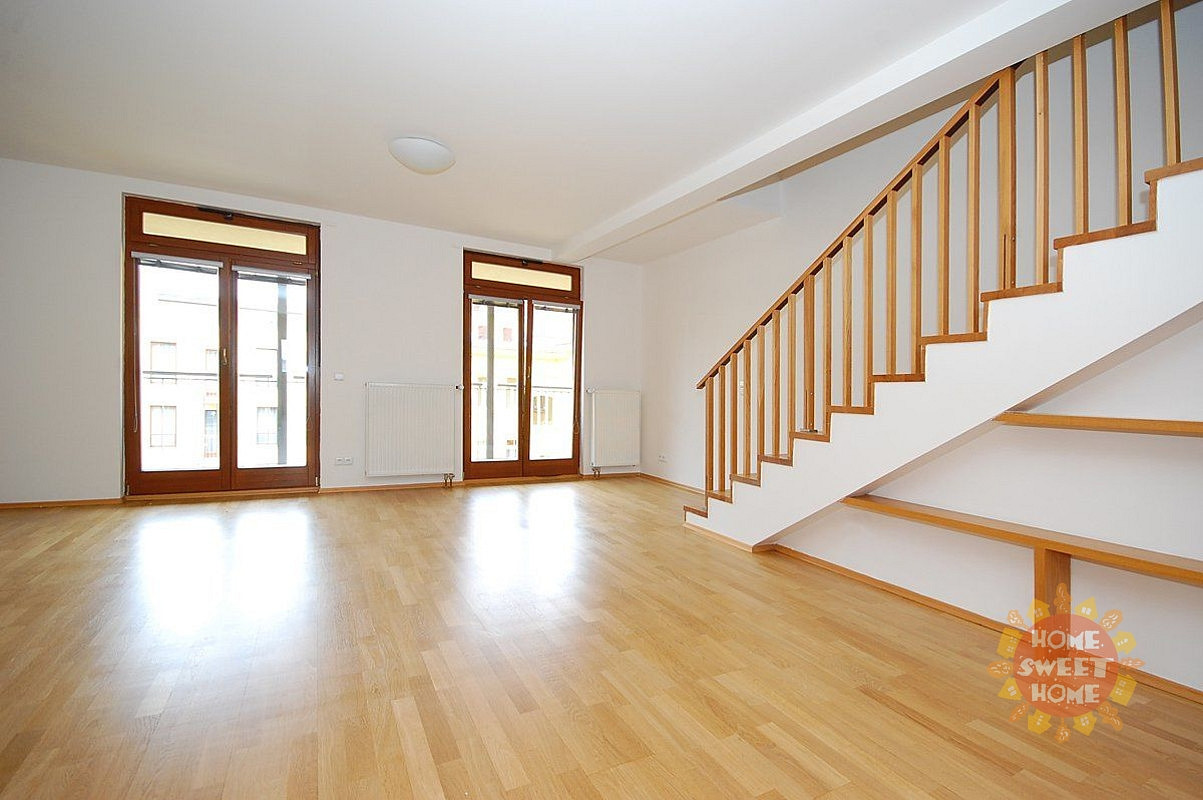 Pronájem kanceláře 147 m² – fotografie 4