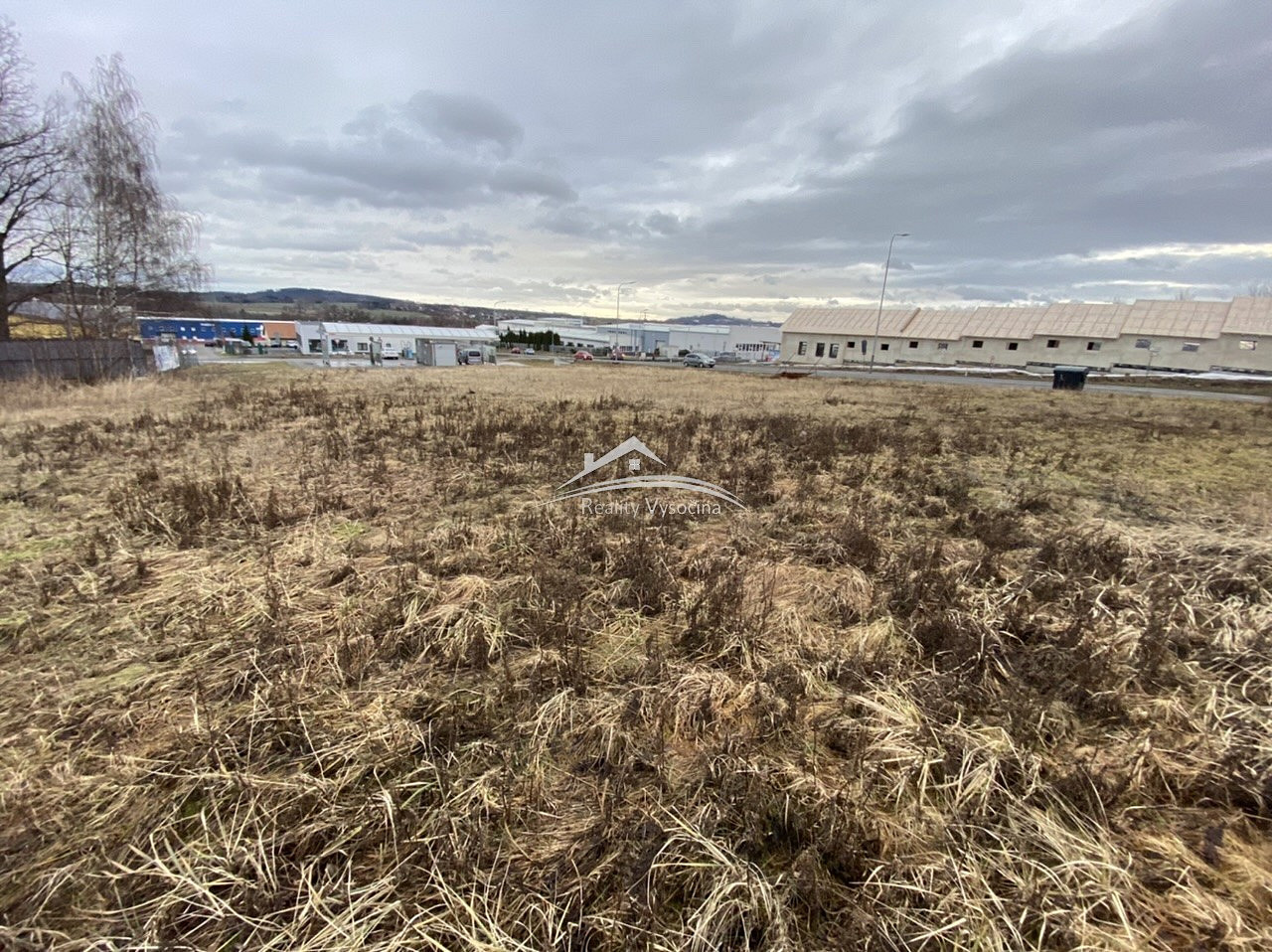 Pronájem komerčního pozemku 1 000 m² – fotografie 4