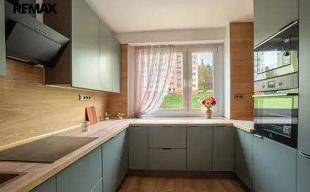 Prodej bytu 4+1 77 m², Javorová, Teplice - Nová Ves