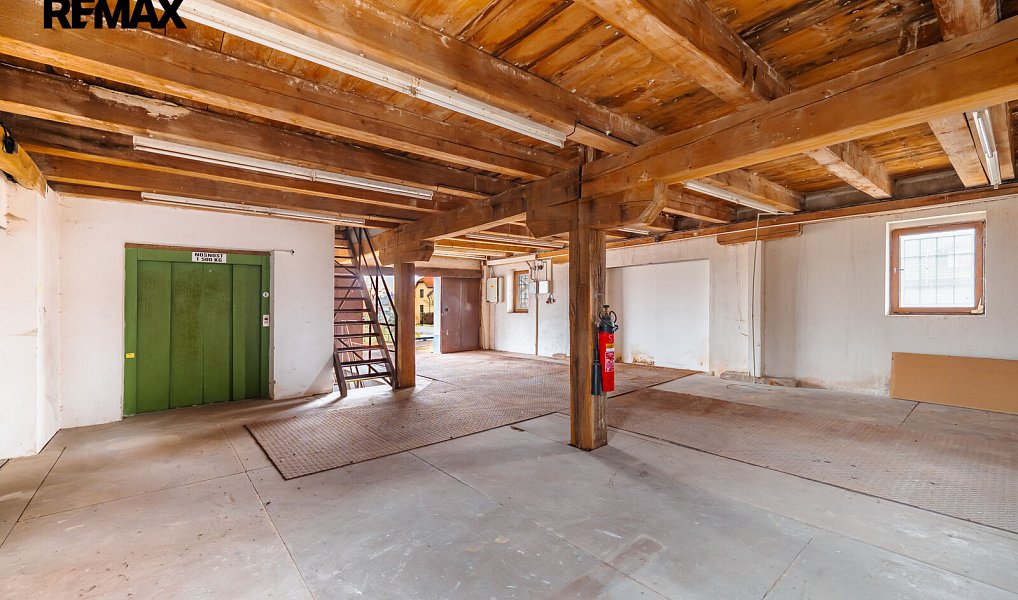 Prodej skladovacích prostor 537 m², Syrovátka – náhled fotky 4