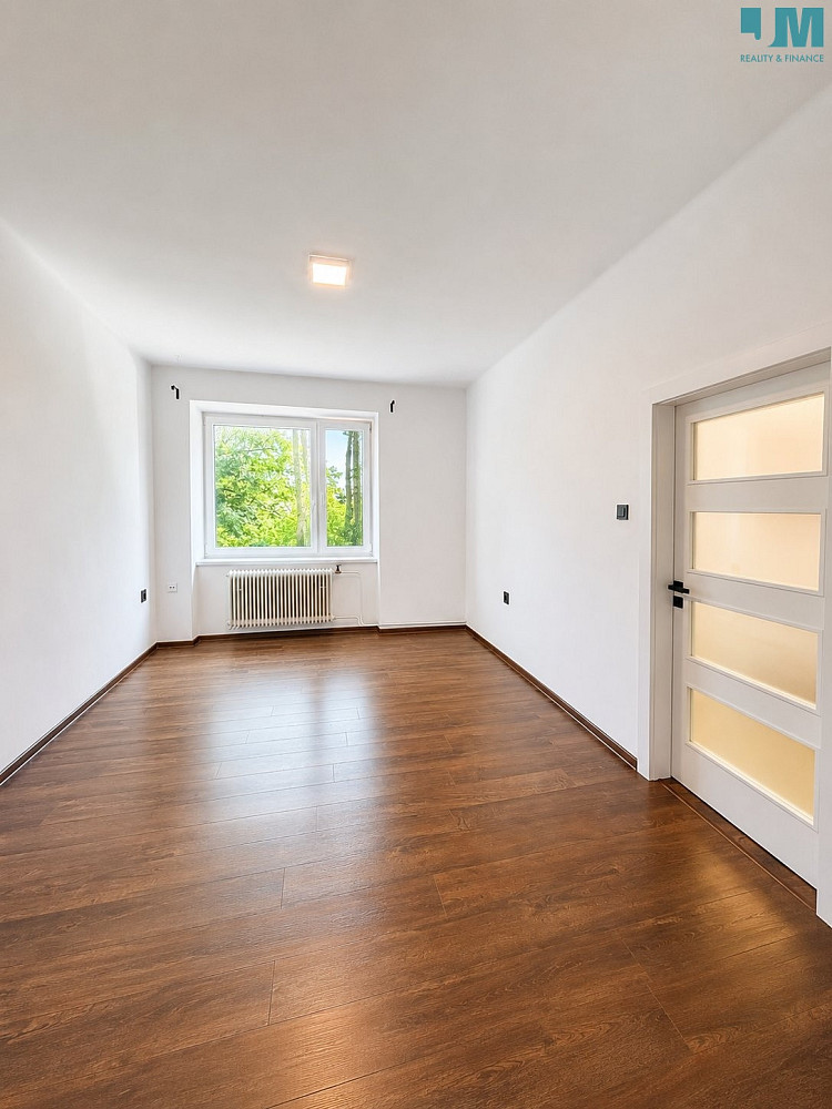 Pronájem bytu 2+1 73 m² — photo 3