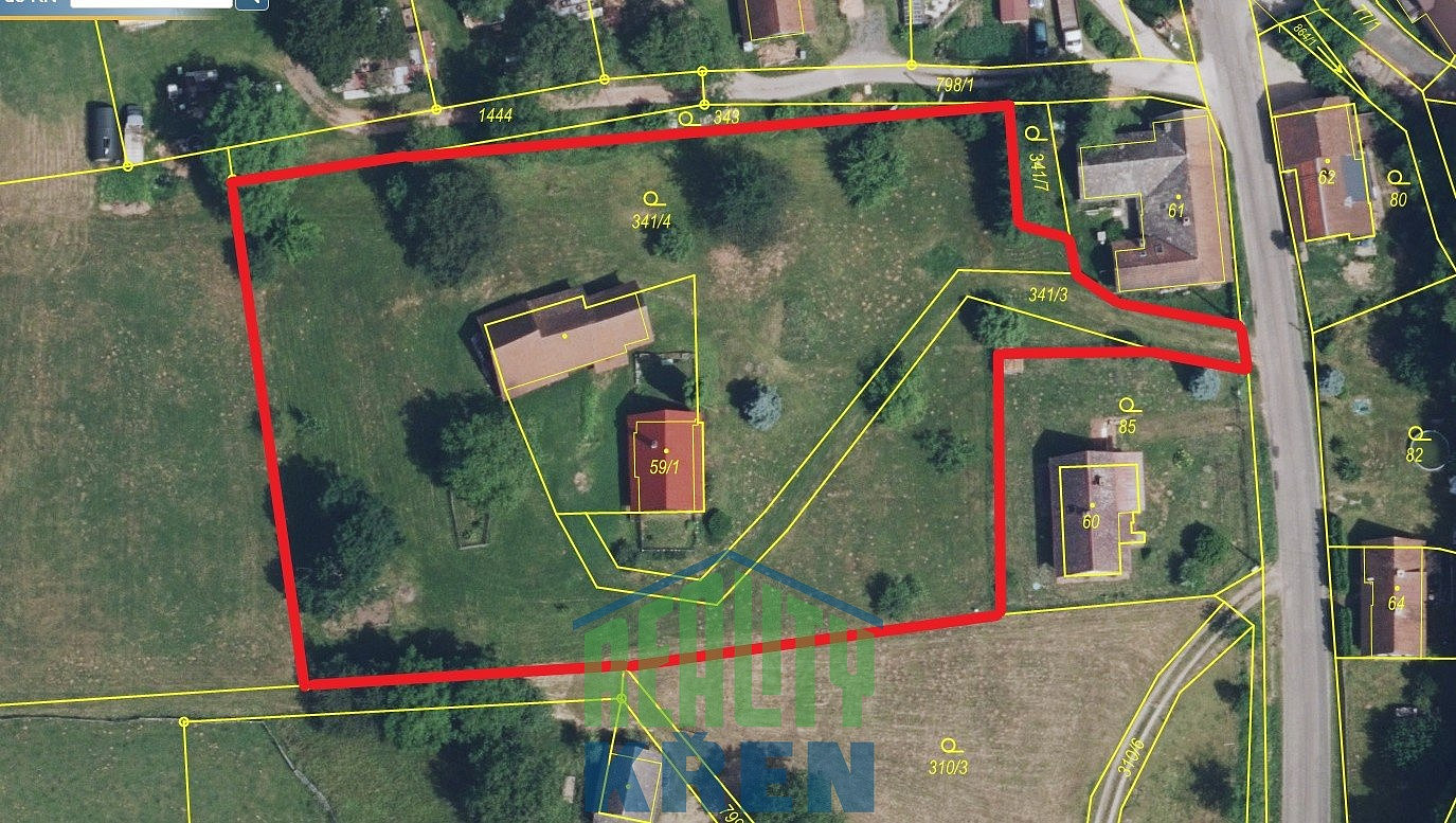 Prodej stavebního pozemku 5 563 m²