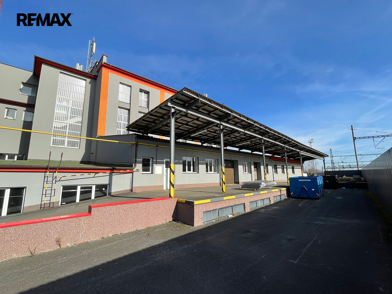 Pronájem skladovacích prostor 548 m²